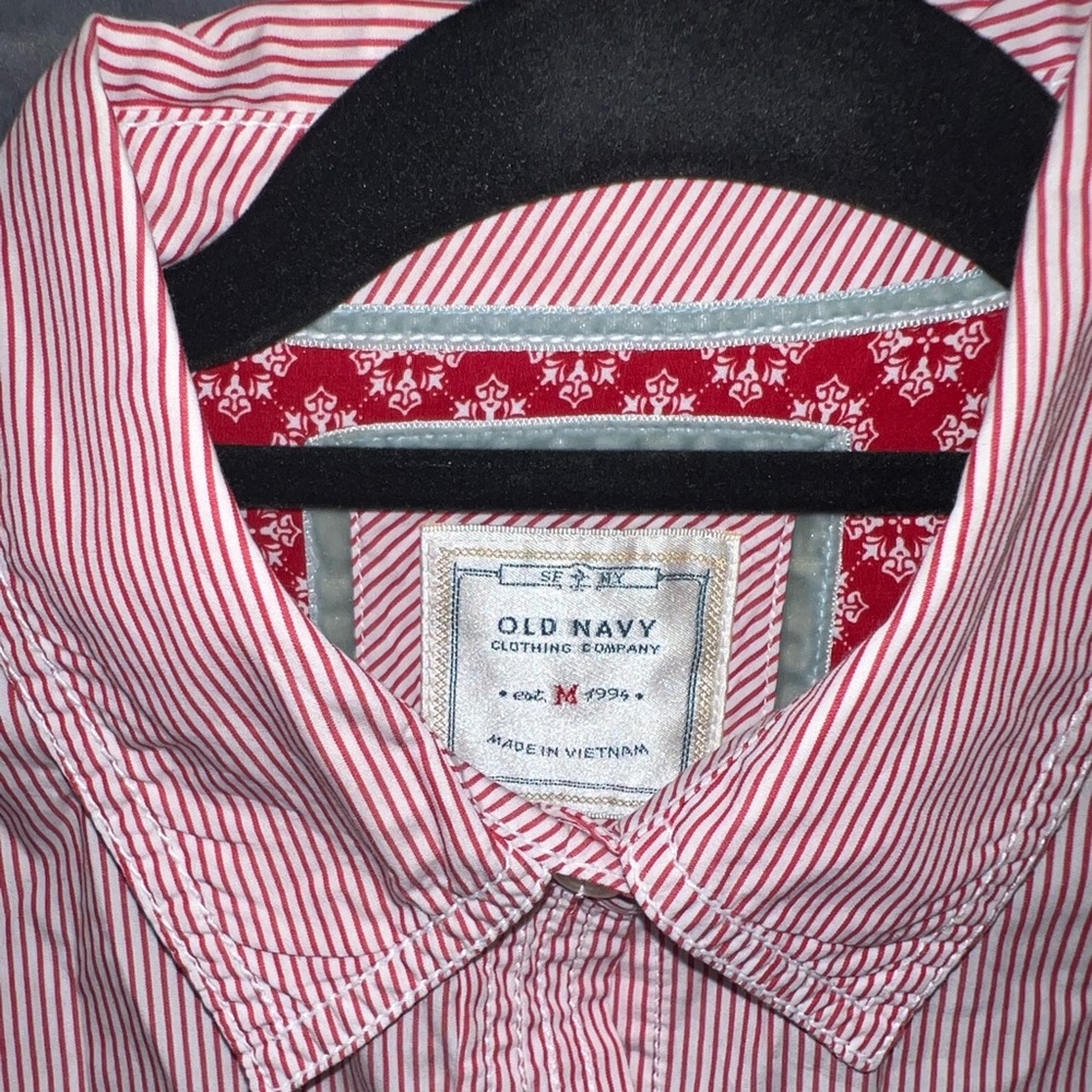 Old Navy red striped shirt